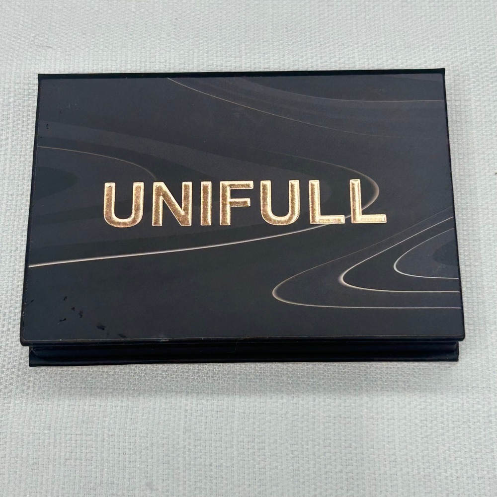UNIFULL Boss Babe Eyeshadow Palette Womens OS Black Gold 6 Pan Shimmer Matte